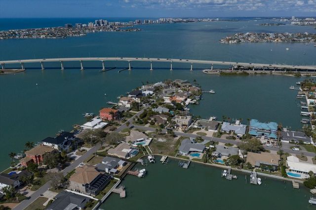 109 DRIFTWOOD LANE, Largo, FL 33770