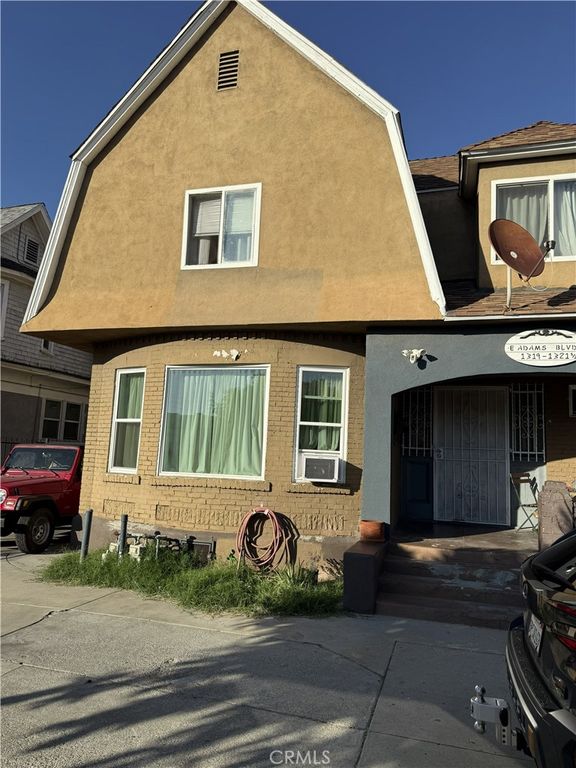 1321 E Adams, Los Angeles, CA 90011 — photo 2