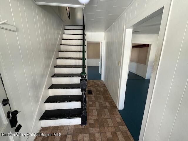 105 Cauterskill Avenue, Catskill, NY 12414