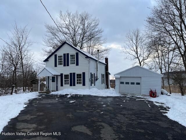 105 Cauterskill Avenue, Catskill, NY 12414