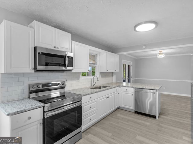 241 Glenloch Court, Stockbridge, GA 30281