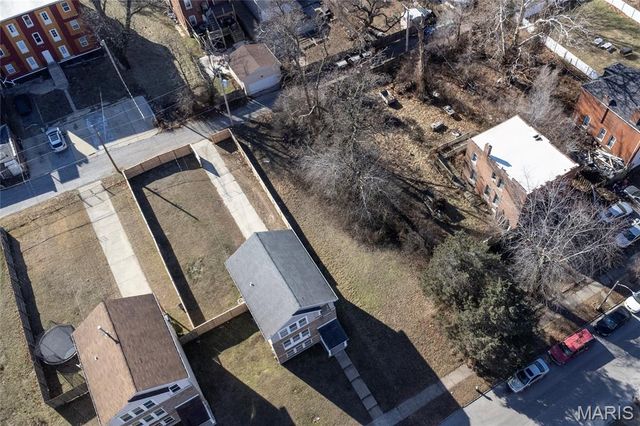 5938 Horton Place, St Louis, MO 63112