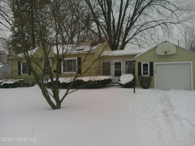 4425 Luann Avenue, Toledo, OH 43623