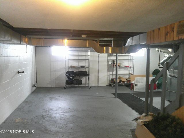 4425 Luann Avenue, Toledo, OH 43623