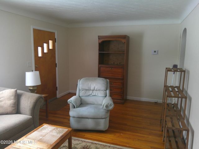 4425 Luann Avenue, Toledo, OH 43623