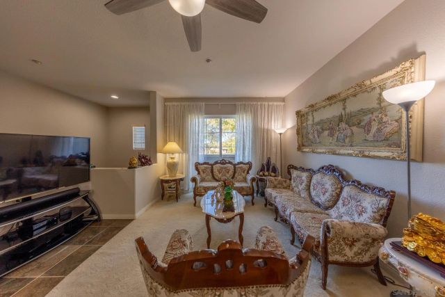 10505 Zenor Lane 21, San Diego, CA 92127