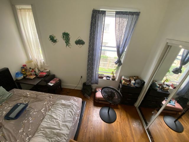 939 W 32nd Street, Chicago, IL 60608