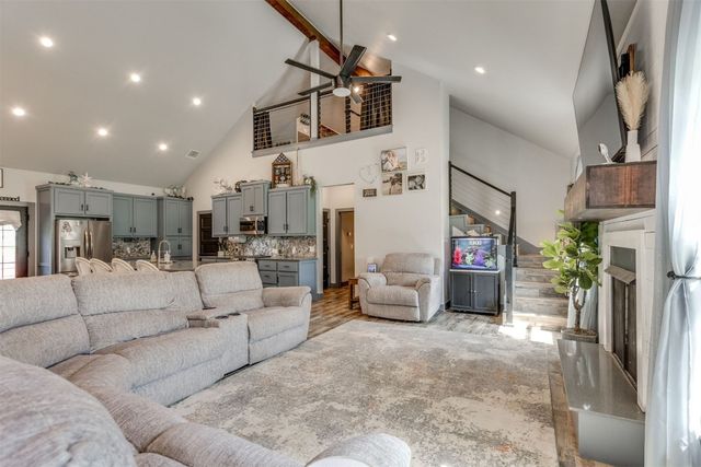 12035 Old Homestead Trail, Guthrie, OK 73044
