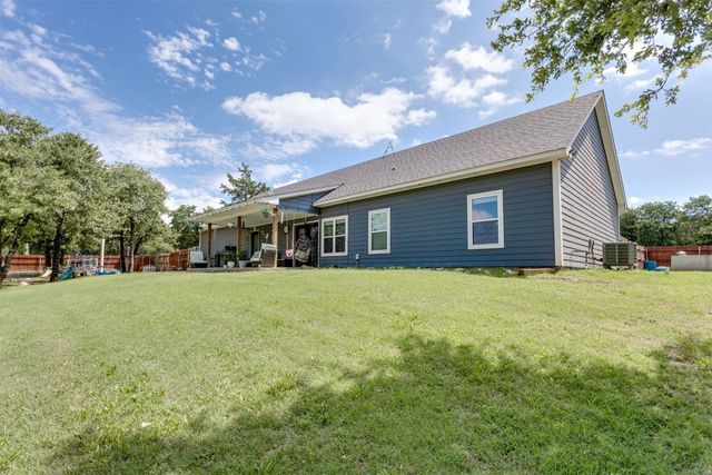 12035 Old Homestead Trail, Guthrie, OK 73044