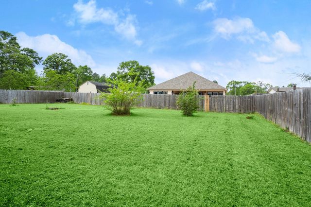 523 Fairfax Lane Lane, Conroe, TX 77303