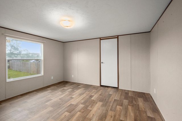 523 Fairfax Lane Lane, Conroe, TX 77303