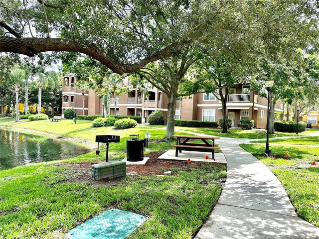 8855 VILLA VIEW CIRCLE 105, Orlando, FL 32821