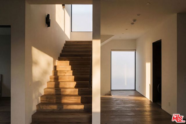 738 N Harper Avenue, Los Angeles, CA 90046