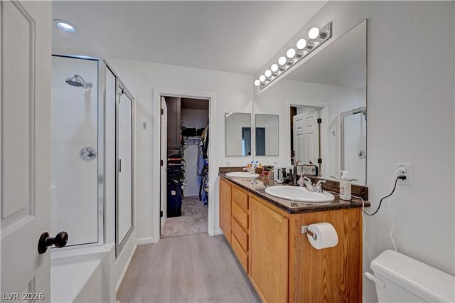 8069 Caspian Moon Drive, Las Vegas, NV 89166