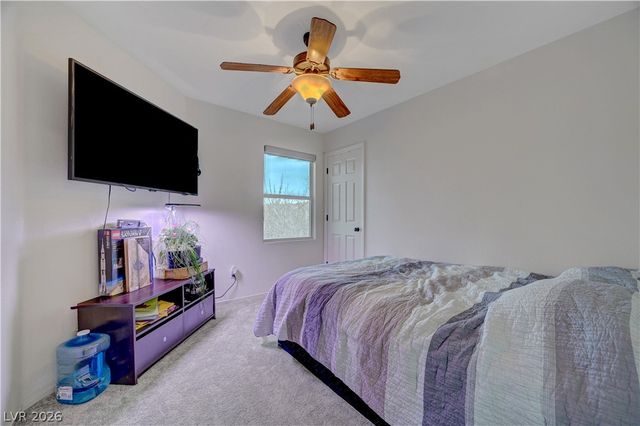 8069 Caspian Moon Drive, Las Vegas, NV 89166