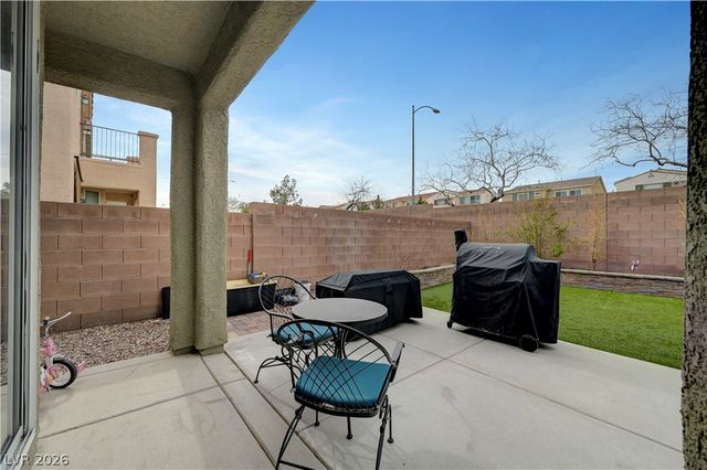 8069 Caspian Moon Drive, Las Vegas, NV 89166