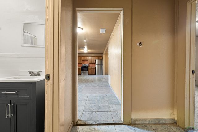 632 Bays Rd, Marshall, TX 75672