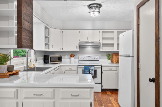 19806 Rush Street NW, Elk River, MN 55330