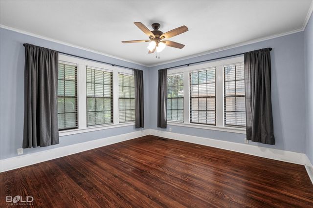 724 College Street, Shreveport, LA 71104