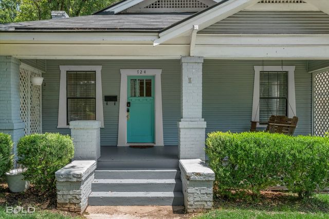 724 College Street, Shreveport, LA 71104