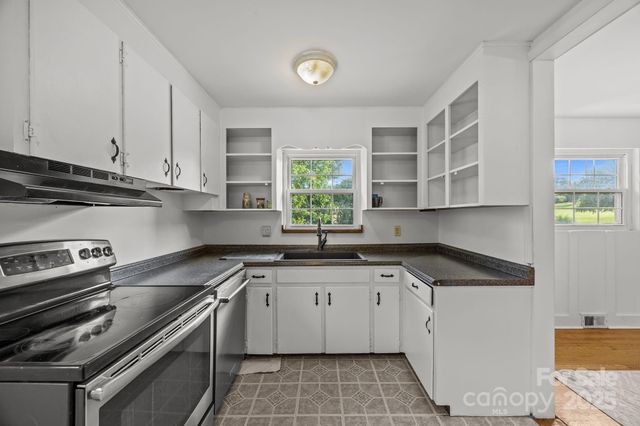 72 Boydston Street, Canton, NC 28716