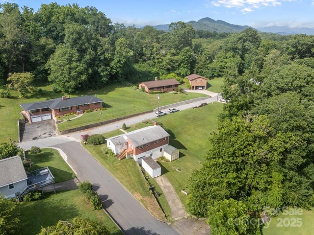 72 Boydston Street, Canton, NC 28716