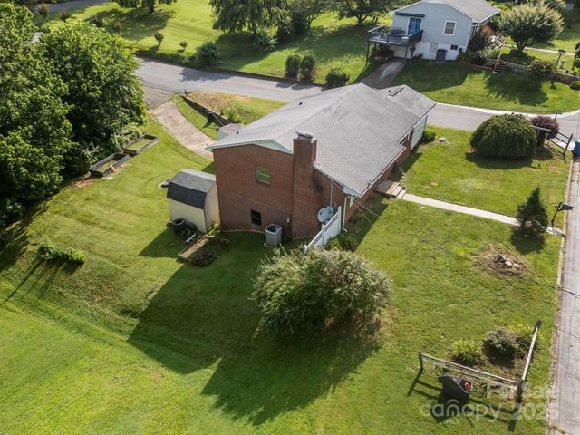 72 Boydston Street, Canton, NC 28716