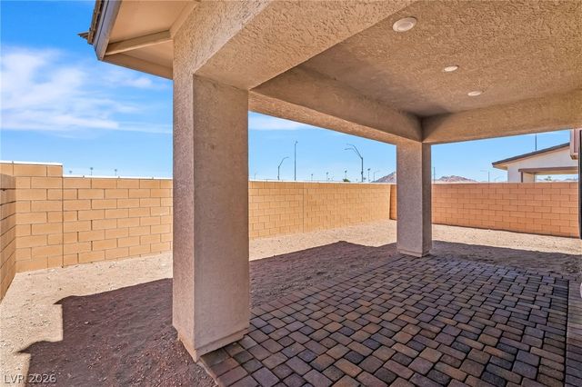 1111 Saffron Toucan Lane, Henderson, NV 89011