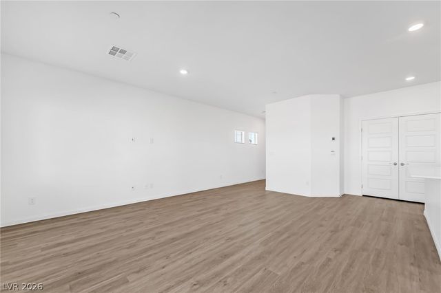 1111 Saffron Toucan Lane, Henderson, NV 89011