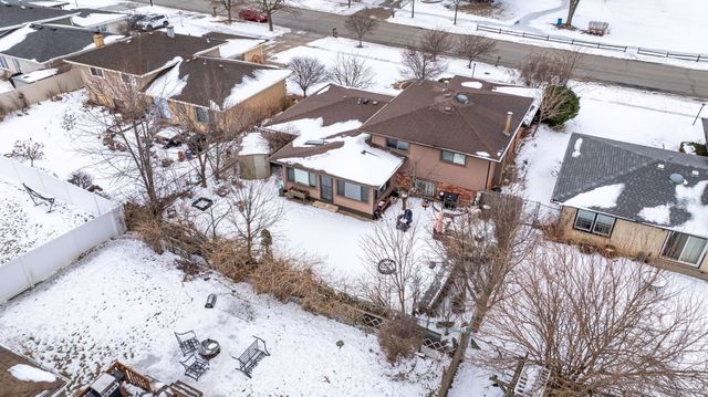 15601 Ridgeland Avenue, Oak Forest, IL 60452