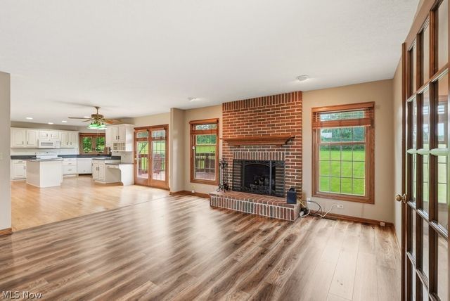 2285 Thoroughbred Drive, Wadsworth, OH 44281