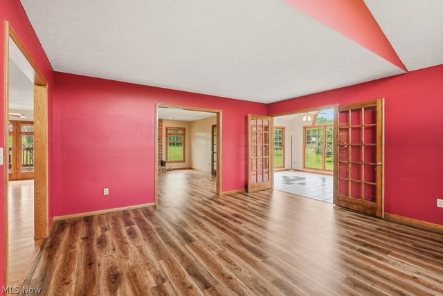 2285 Thoroughbred Drive, Wadsworth, OH 44281