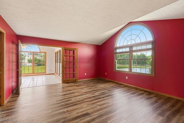 2285 Thoroughbred Drive, Wadsworth, OH 44281