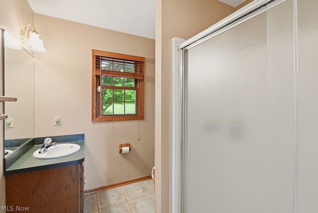 2285 Thoroughbred Drive, Wadsworth, OH 44281