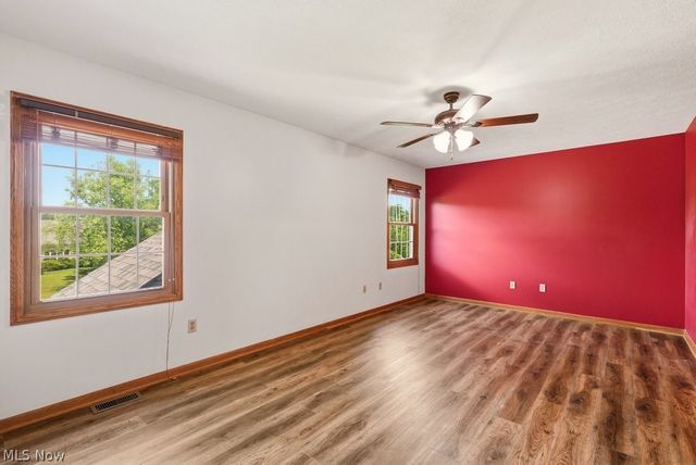 2285 Thoroughbred Drive, Wadsworth, OH 44281