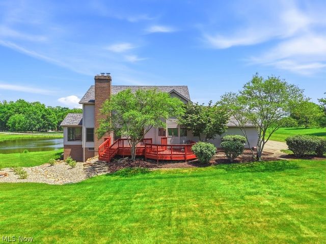 2285 Thoroughbred Drive, Wadsworth, OH 44281