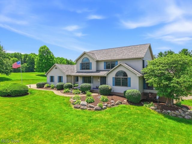 2285 Thoroughbred Drive, Wadsworth, OH 44281