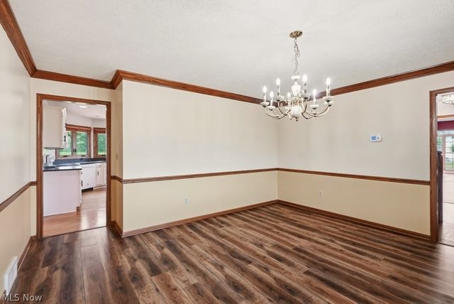 2285 Thoroughbred Drive, Wadsworth, OH 44281