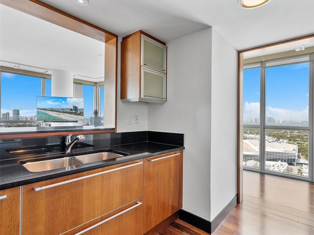 101 20th St 3302, Miami Beach, FL 33139