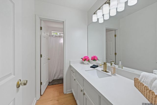 18482 Lake Iris Ave, Baton Rouge, LA 70817