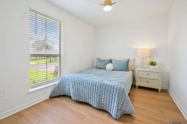 18482 Lake Iris Ave, Baton Rouge, LA 70817