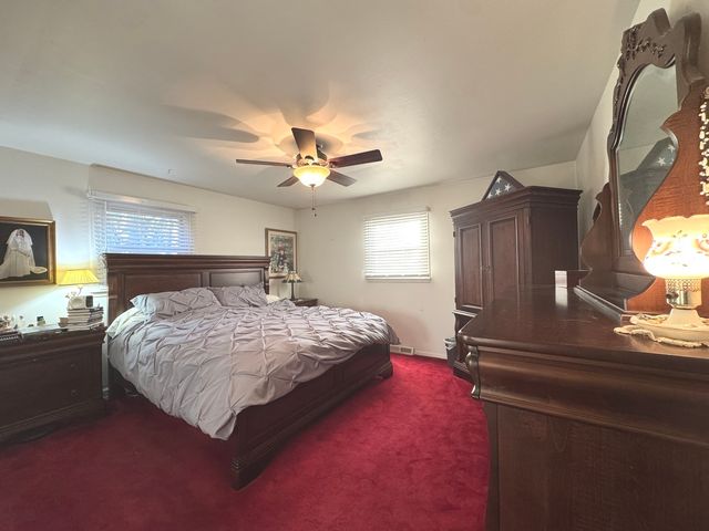 1496 W Lotus Lane, Kankakee, IL 60901