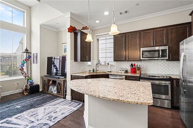 1008 Moorewood Lane SE, Smyrna, GA 30080