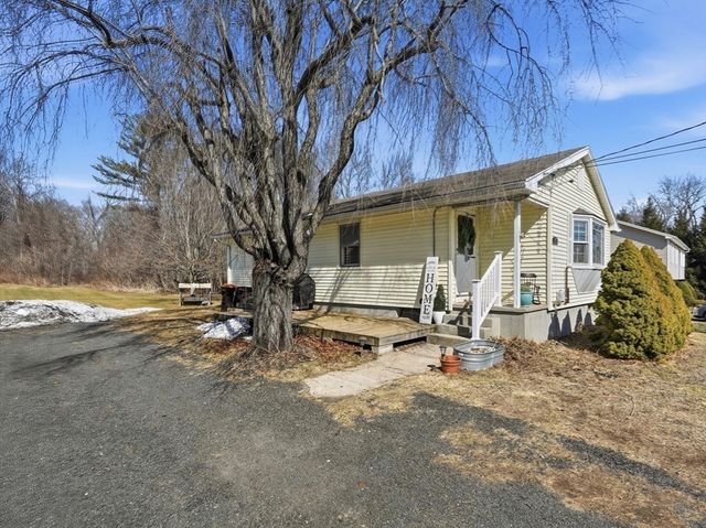 180 Southwick St, Agawam, MA 01030