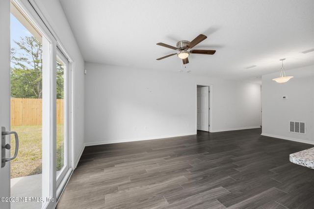 6219 MONCRIEF Road W, Jacksonville, FL 32219