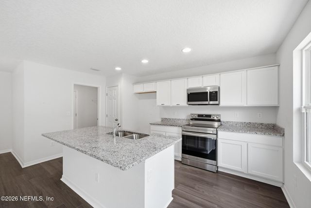 6219 MONCRIEF Road W, Jacksonville, FL 32219