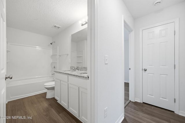 6219 MONCRIEF Road W, Jacksonville, FL 32219