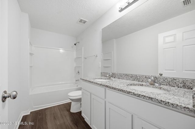 6219 MONCRIEF Road W, Jacksonville, FL 32219