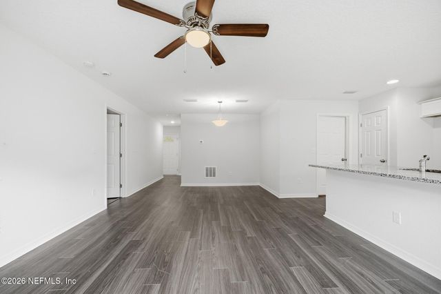 6219 MONCRIEF Road W, Jacksonville, FL 32219