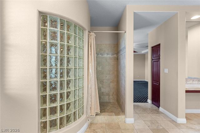 2982 Hammerwood Drive, Las Vegas, NV 89135